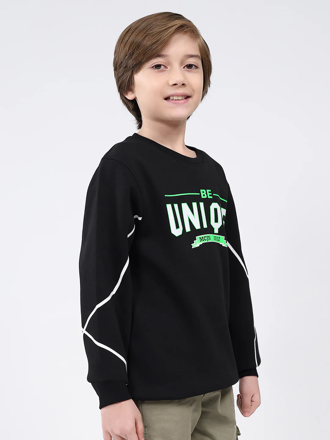 Boys Black Printed Round Neck Full Sleeve Sweatshirt - Image 4