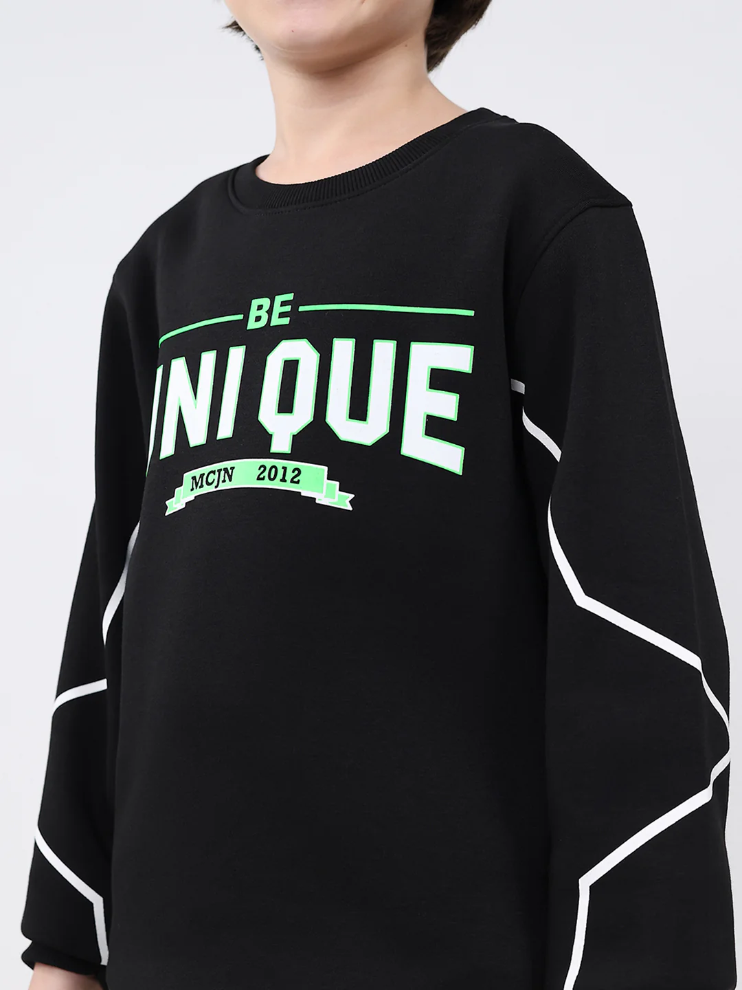 Boys Black Printed Round Neck Full Sleeve Sweatshirt - Image 7