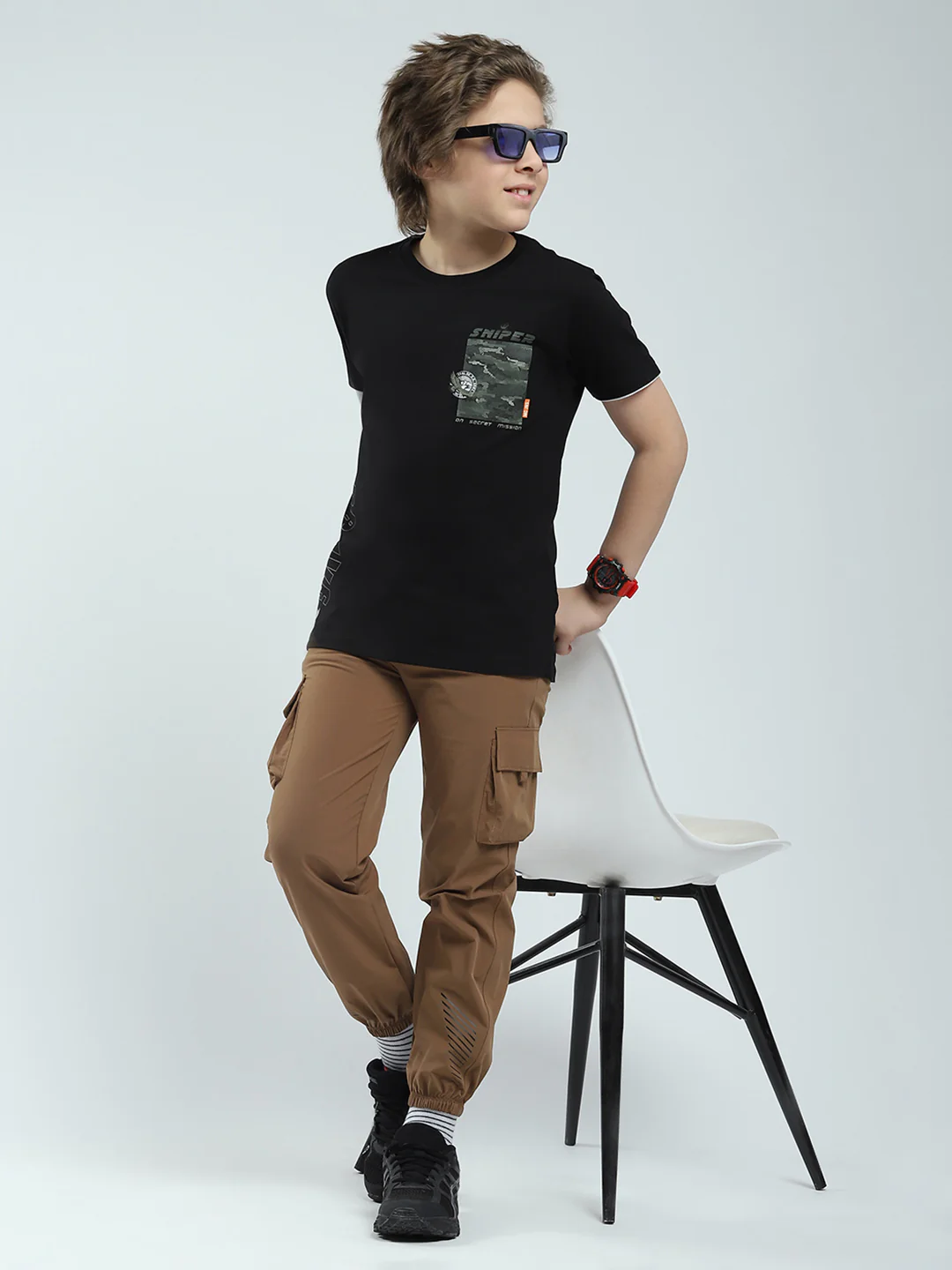Boys Black Printed Round Neck Half Sleeve T-Shirt - Image 2