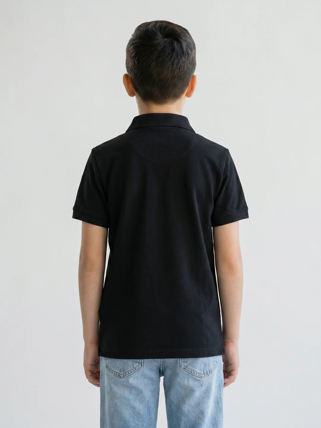 Boys Black Solid Collar Half Sleeve T-Shirt - Image 3