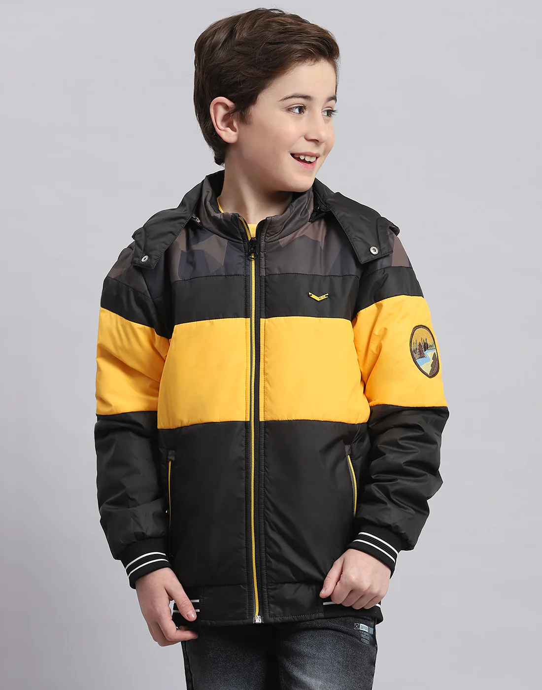 Boys Black Solid Hooded Full Sleeve Boys Jacket - Image 2