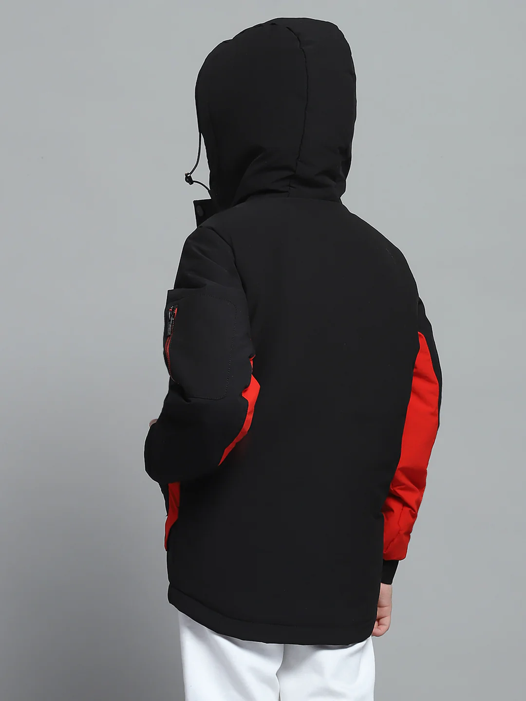 Boys Black Solid Hooded Full Sleeve Jacket - Image 5