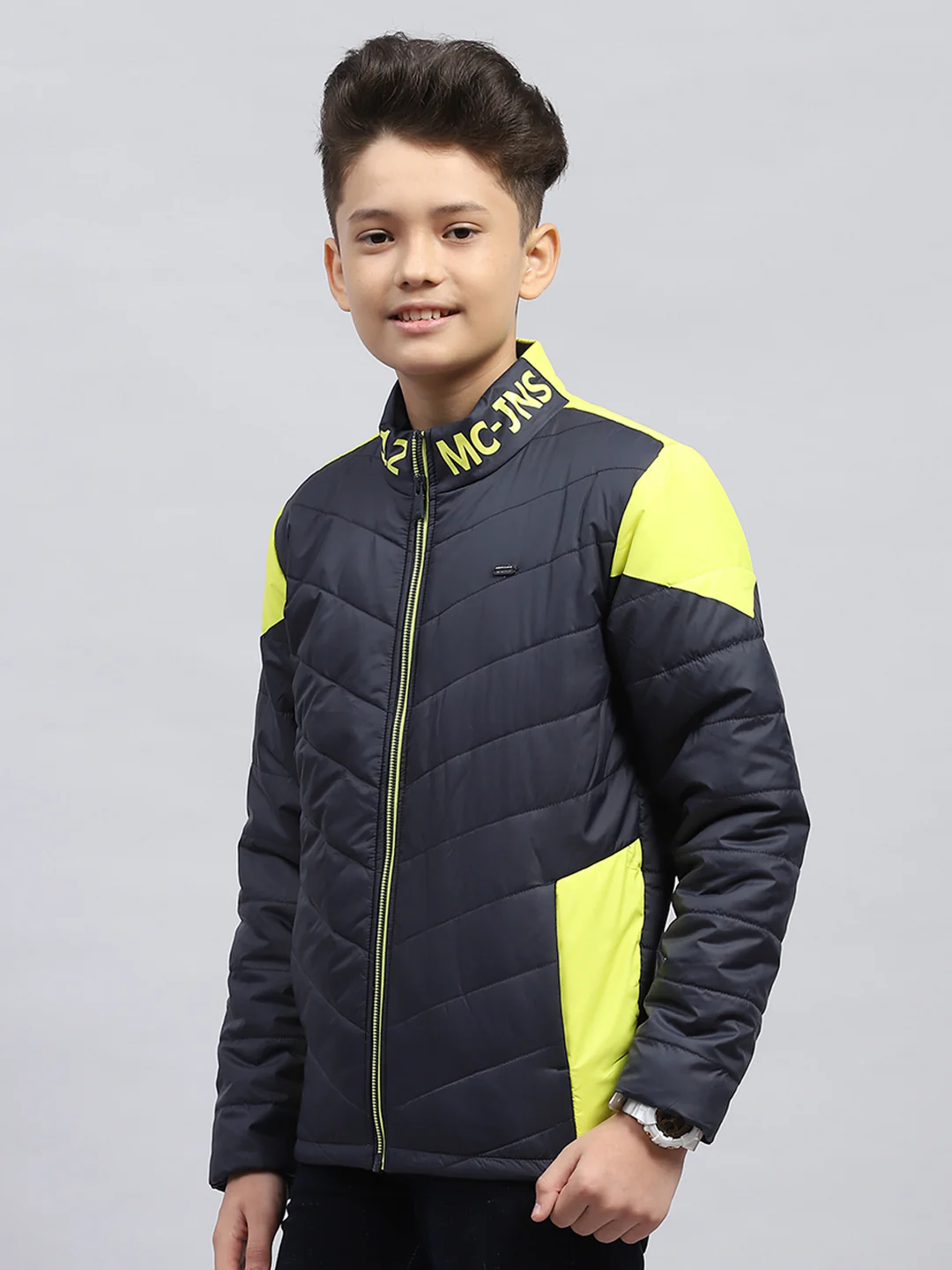 Boys Black Solid Mock Neck Full Sleeve Jacket - Image 3