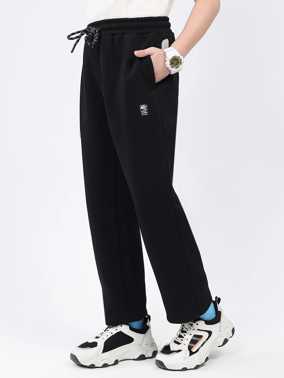 Boys Black Solid Regular Fit Lower - Image 3