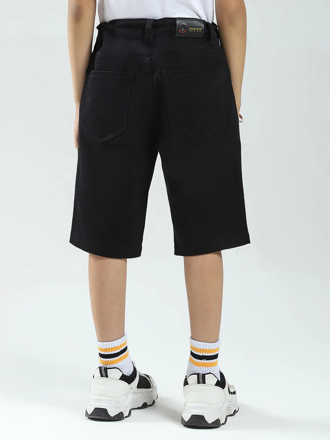 Boys Black Solid Regular Fit Shorts - Image 5