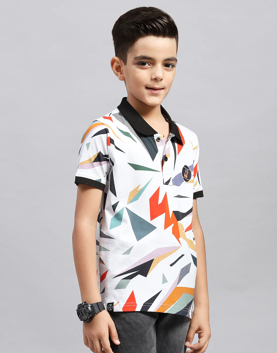 Boys Black & White Printed Polo Collar Half Sleeve T-Shirt - Image 4