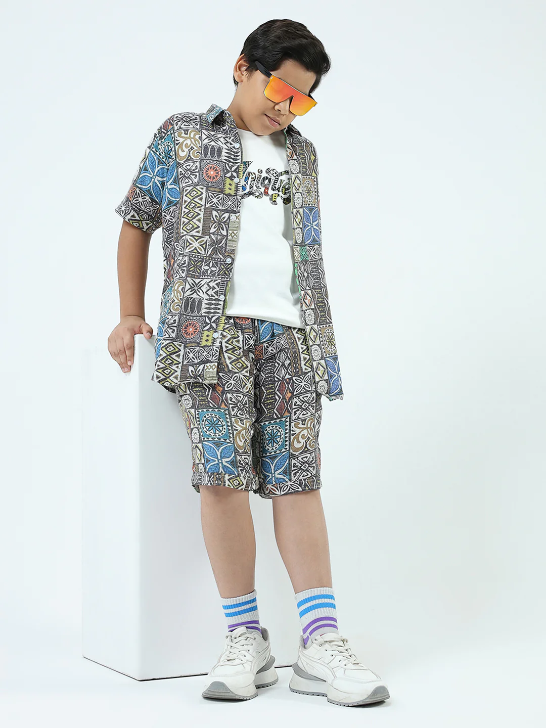 Boys Blue Printed Collar Half Sleeve 3 Pcs Cords Set - Image 2