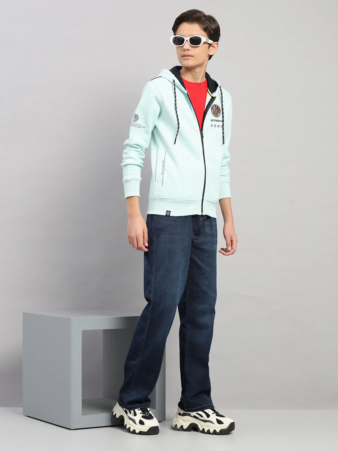 Boys Blue Printed Hooded Full Sleeve Sweatshirt - Image 2