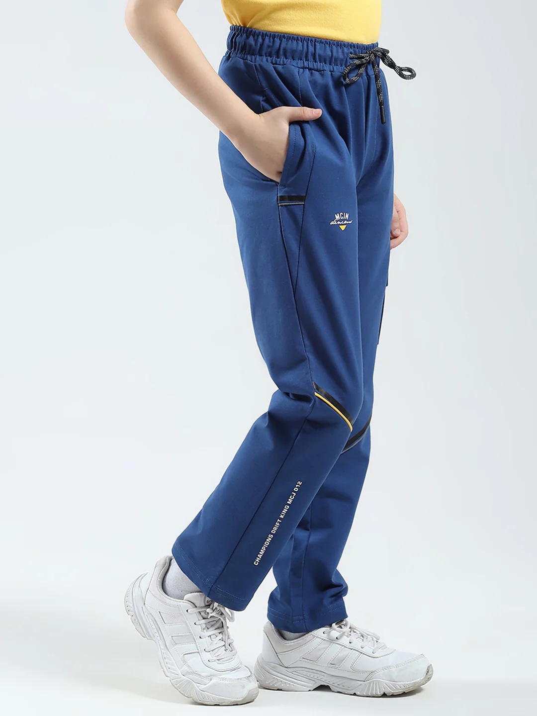 Boys Blue Printed Regular Fit Lower - Image 4