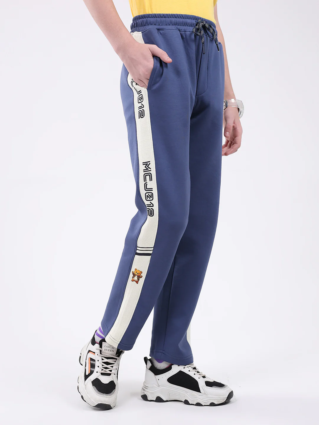 Boys Blue Printed Regular Fit Lower - Image 4