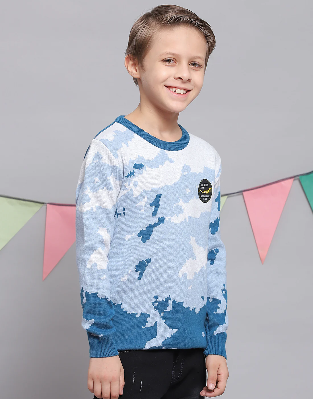Boys Blue Printed Round Neck Full Sleeve Sweater - Image 3