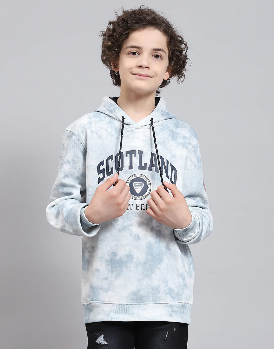 Boys Blue Printed Round Neck Full Sleeve Sweatshirt - Image 2