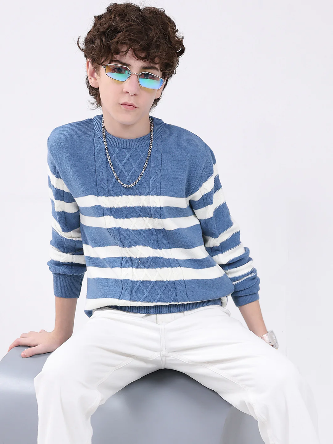 Boys Blue Self Design Round Neck Full Sleeve Pullover - Image 6