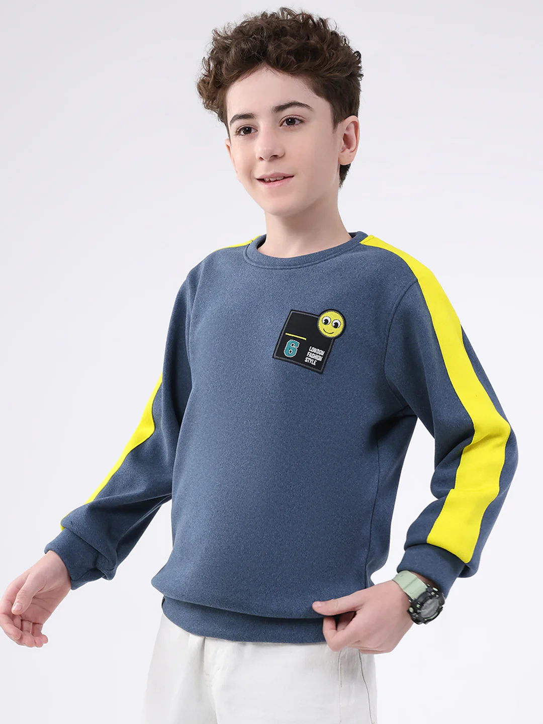 Boys Blue Solid Round Neck Full Sleeve Sweatshirt - Image 3