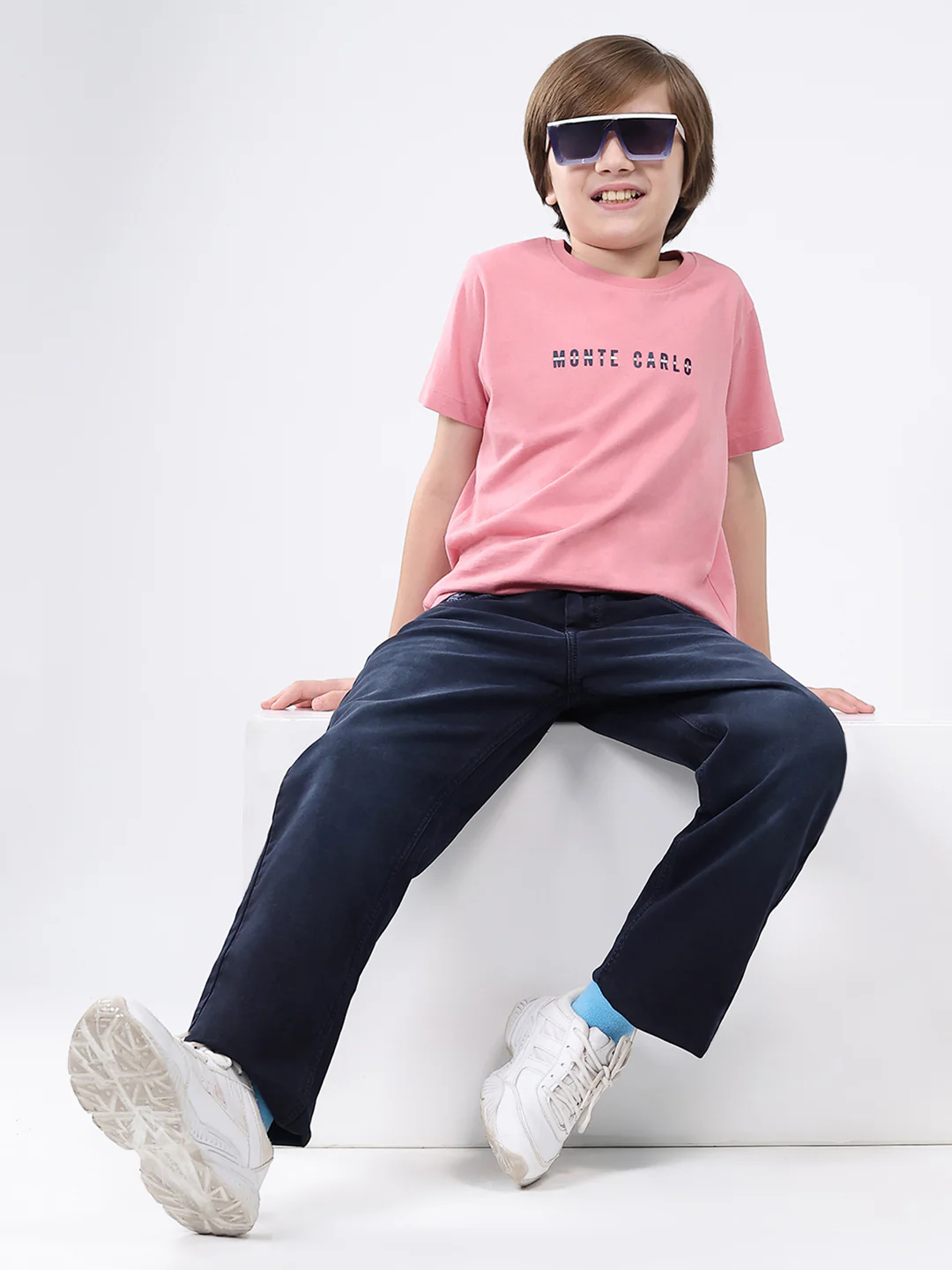 Boys Blue Solid Straight Fit Denim - Image 2