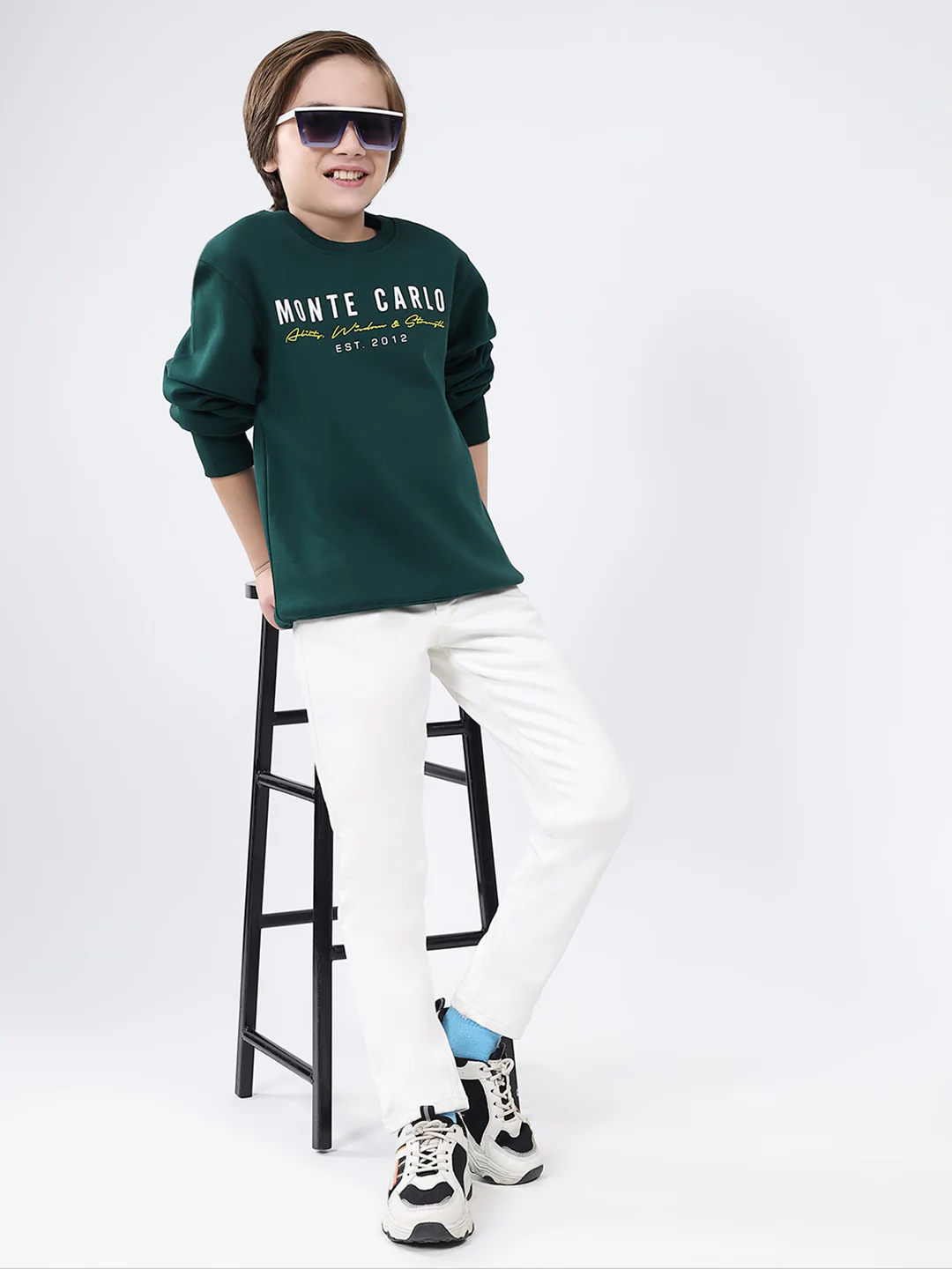 Boys Bottle Green Printed Round Neck Full Sleeve Sweatshirt - Image 2