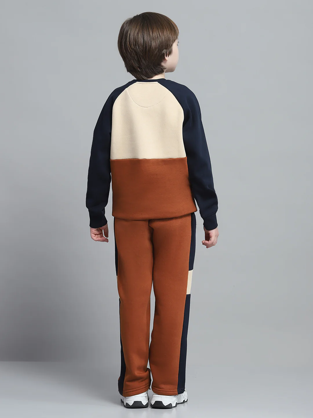Boys Brown Printed Round Neck Full Sleeve Tracksuit - Image 5