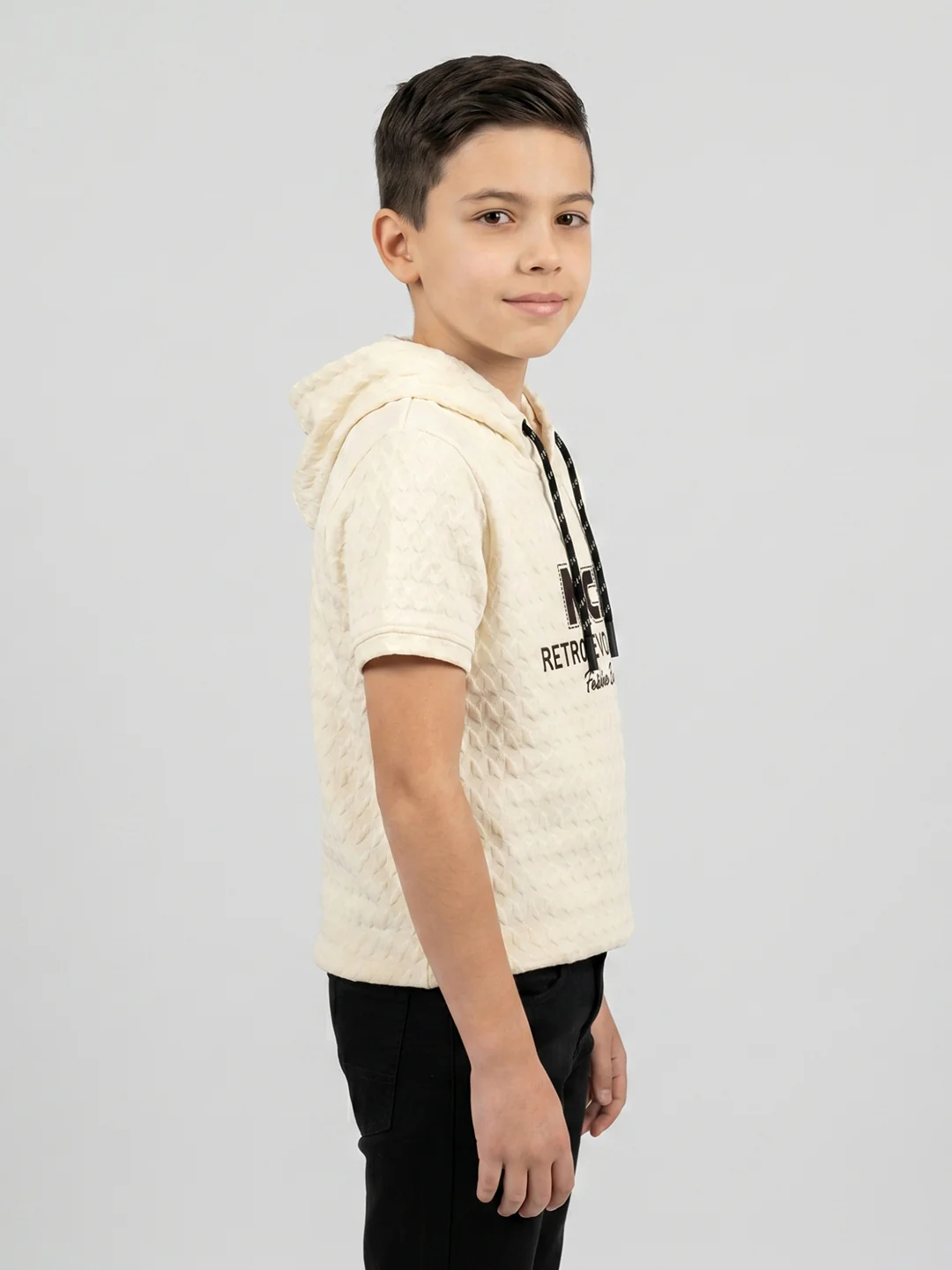Boys Cream Printed Hooded Half Sleeve T-Shirt - Image 2