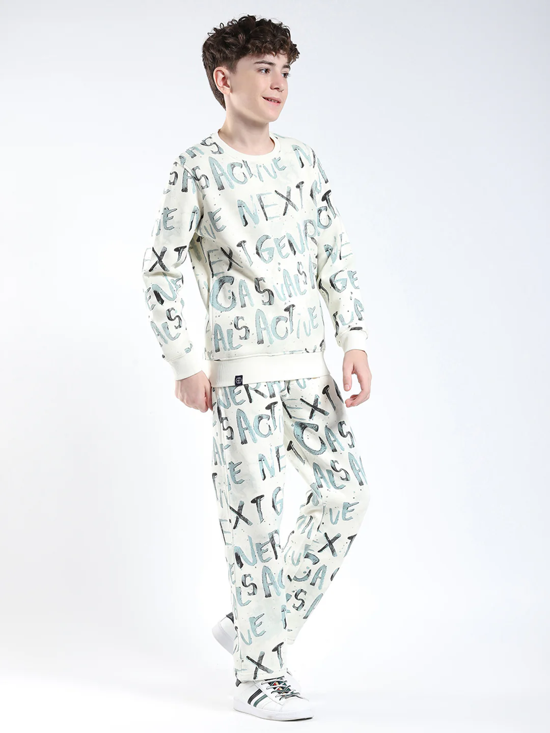 Boys Cream Printed Round Neck Full Sleeve Winter Tracksuit - Image 4