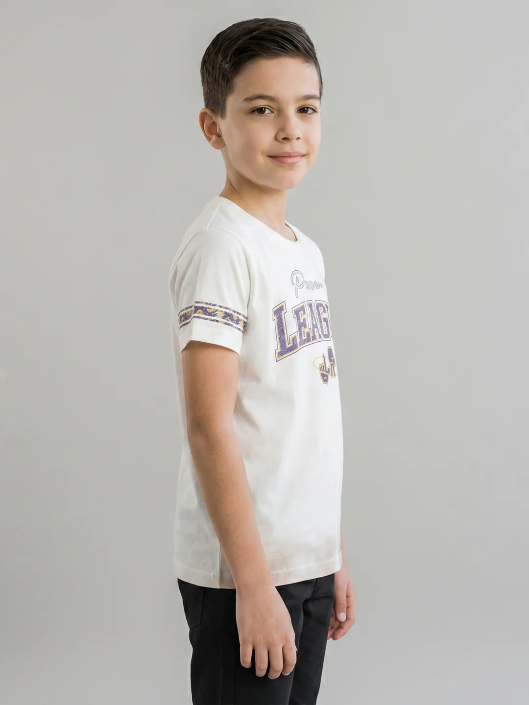 Boys Cream Printed Round Neck Half Sleeve T-Shirt - Image 2