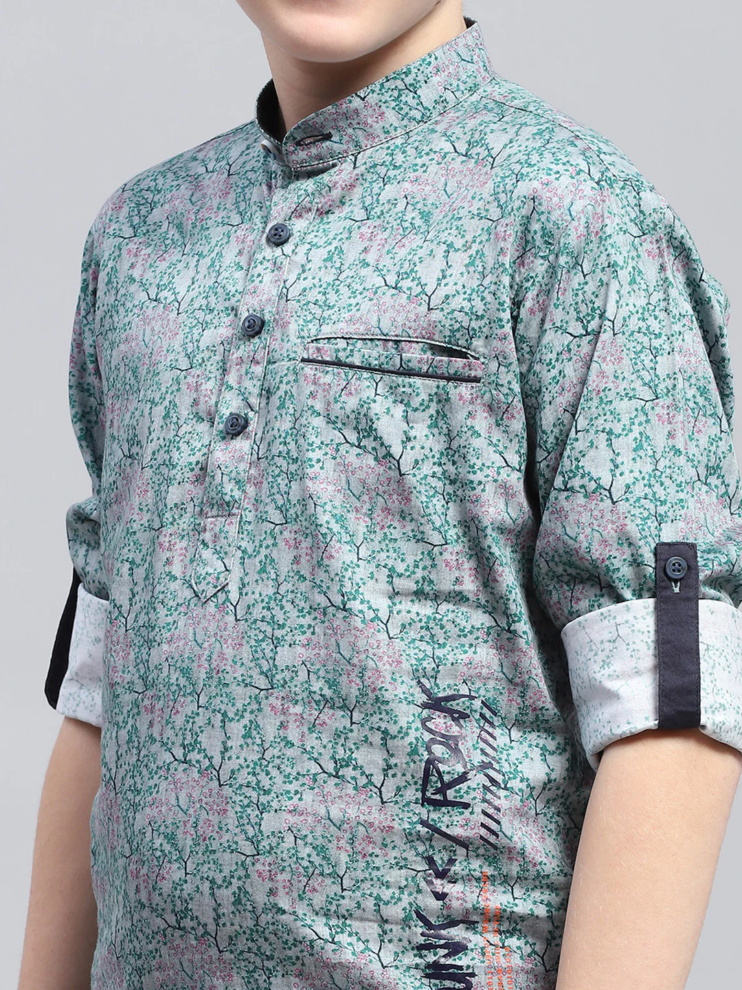Boys Green Printed Band Collar Full Sleeve Shirt - Image 6