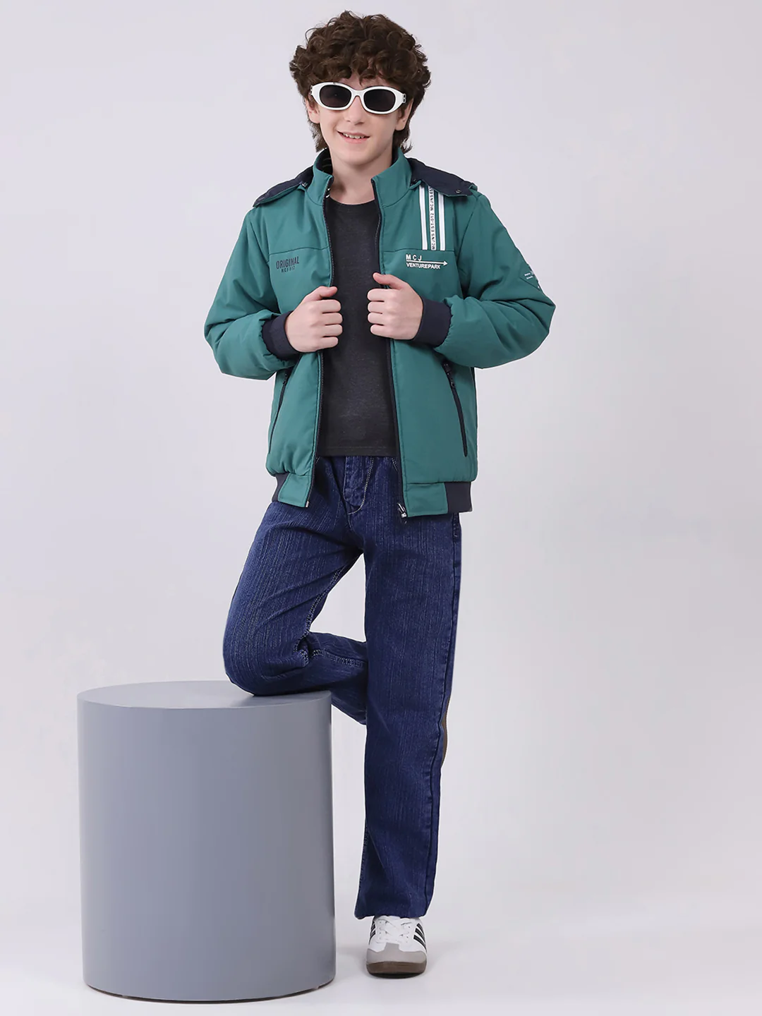 Boys Green Printed Hooded Full Sleeve Boys Reversible Jacket - Image 2