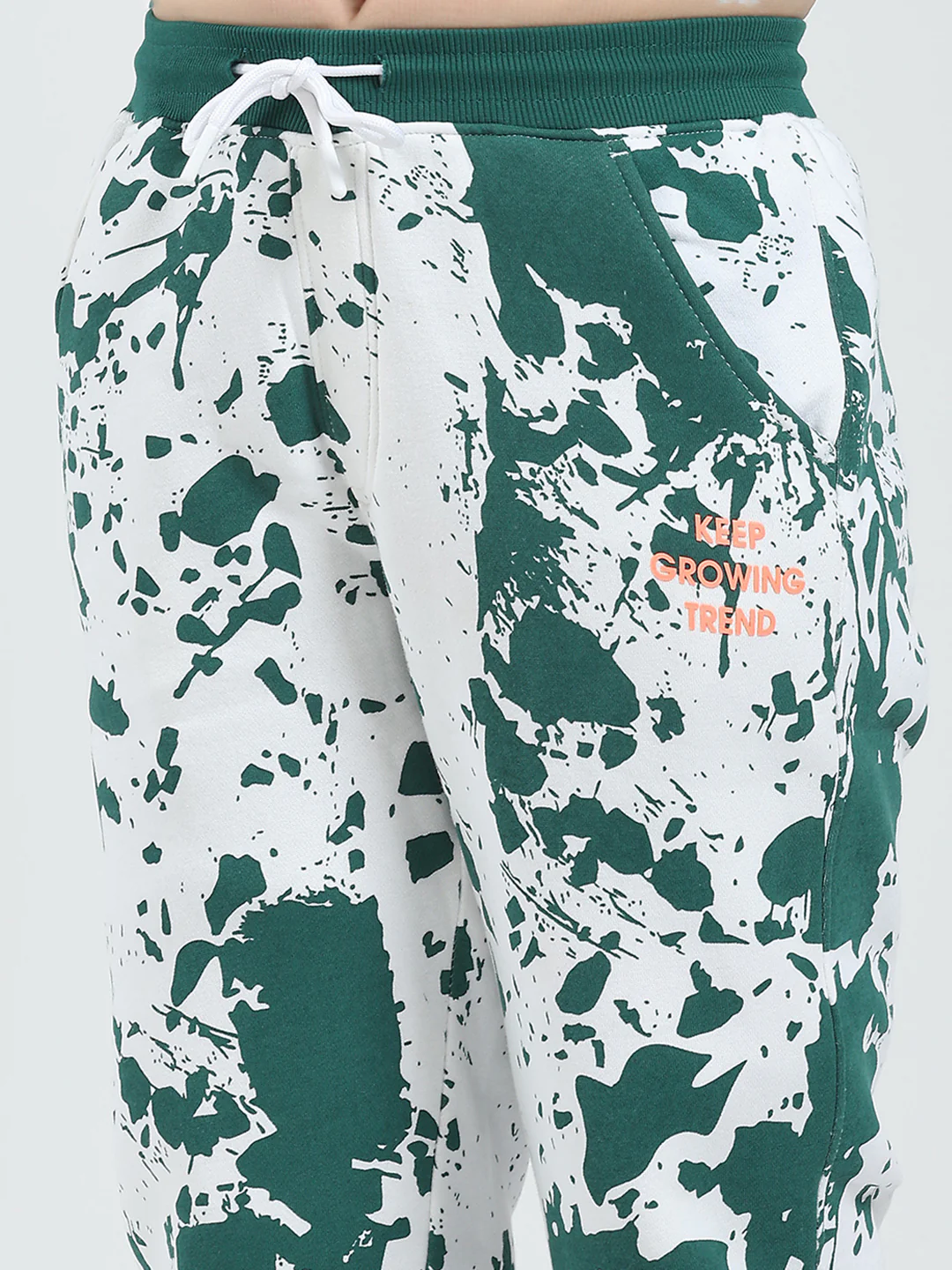 Boys Green Printed Hooded Full Sleeve Tracksuit - Image 8