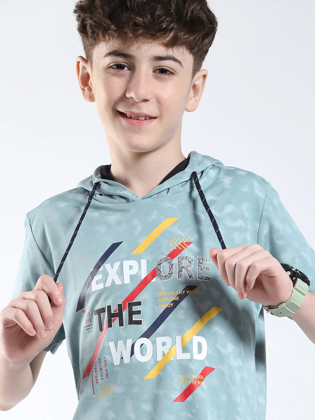 Boys Green Printed Hooded Half Sleeve T-Shirt - Image 6