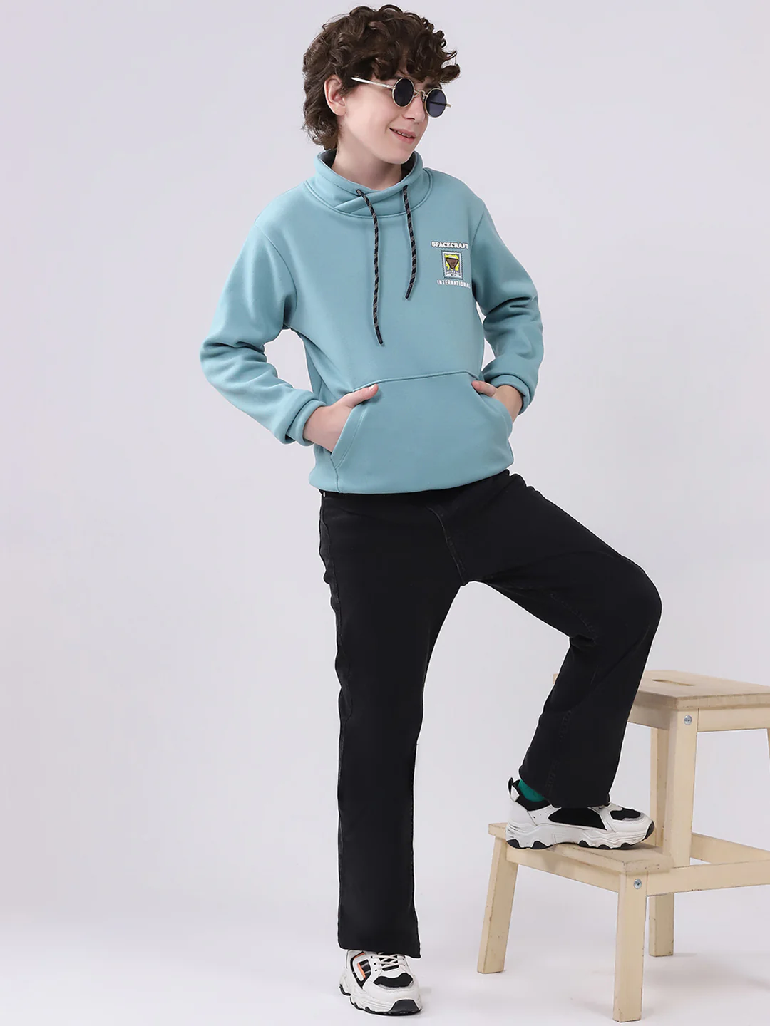 Boys Green Printed Mock Neck Full Sleeve Sweatshirt - Image 2