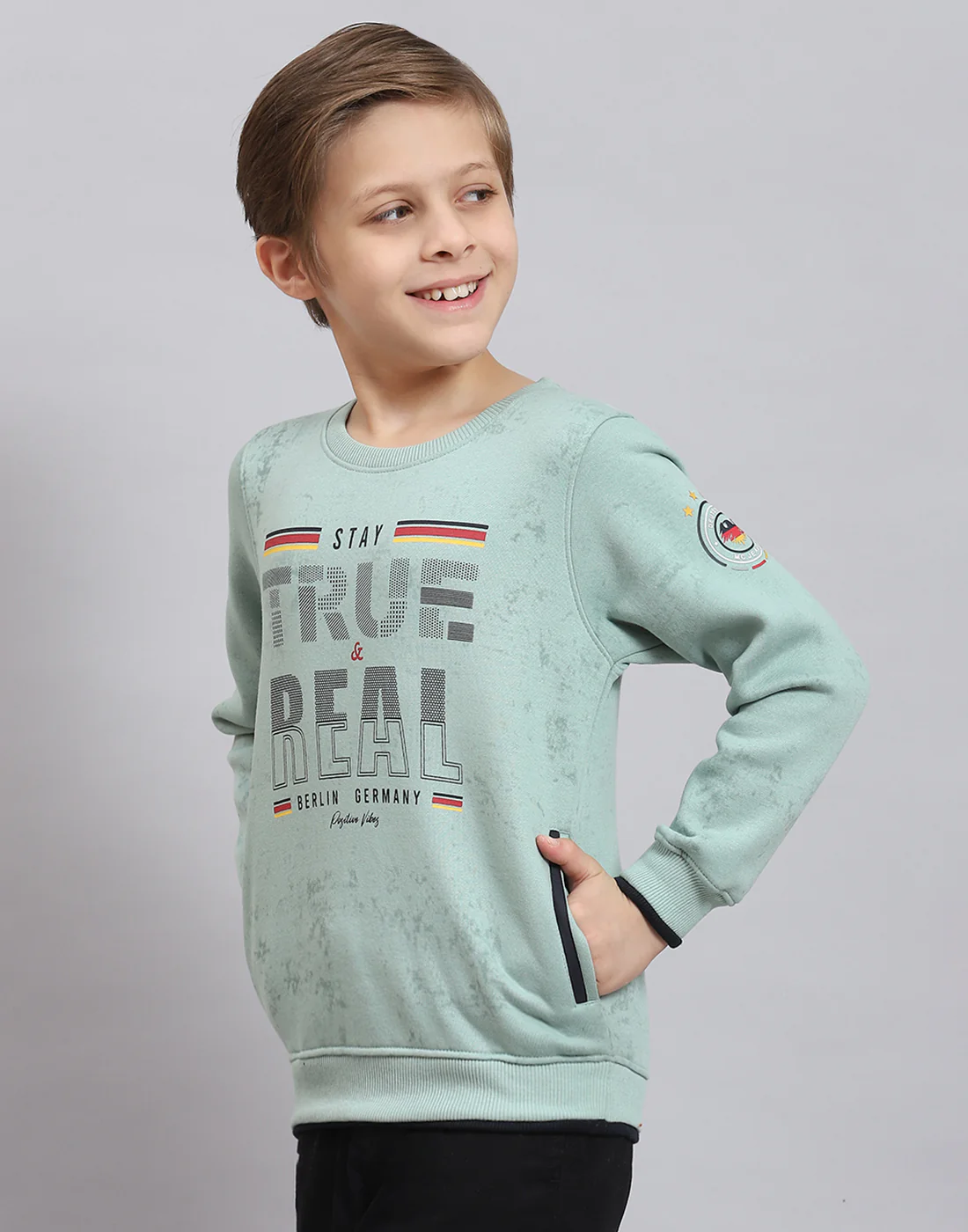 Boys Green Printed Round Neck Full Sleeve Sweatshirt - Image 3