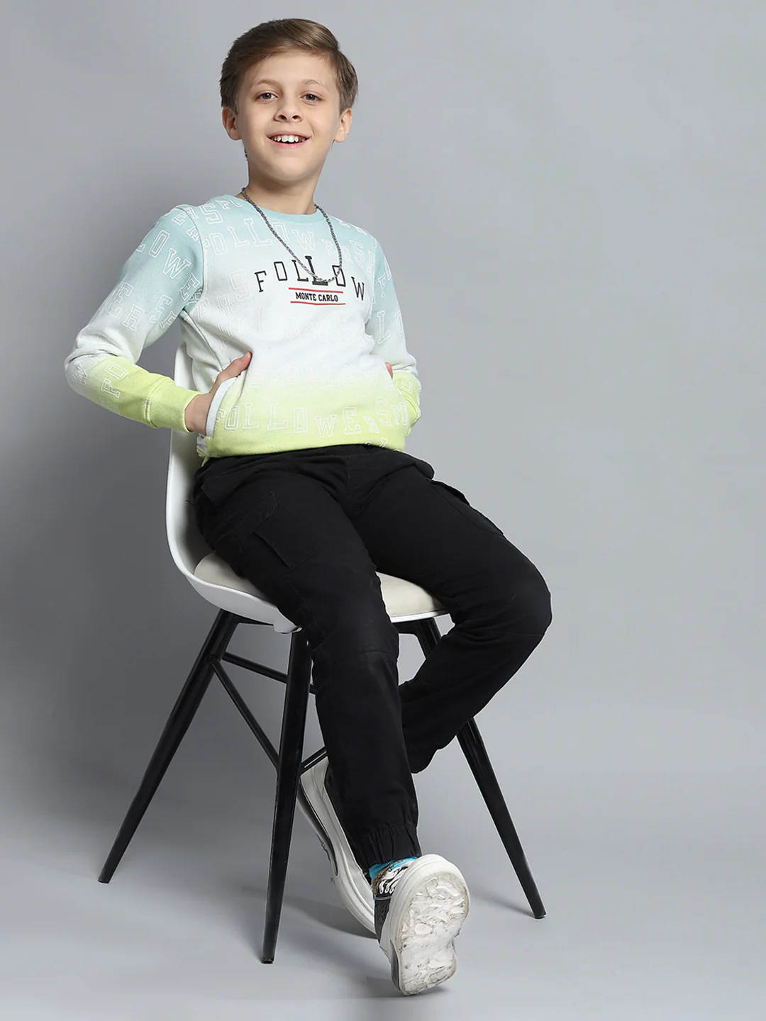 Boys Green Printed Round Neck Full Sleeve Sweatshirt - Image 2