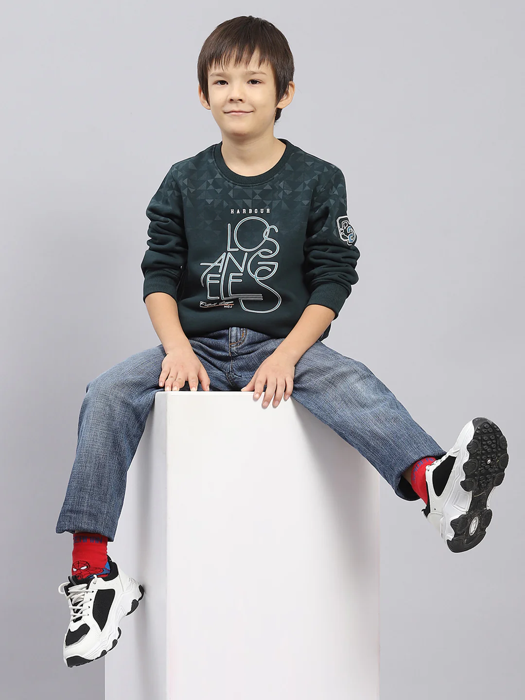 Boys Green Printed Round Neck Full Sleeve Sweatshirt - Image 2