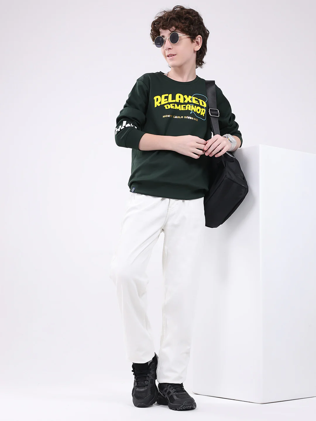Boys Green Printed Round Neck Full Sleeve Sweatshirt - Image 2