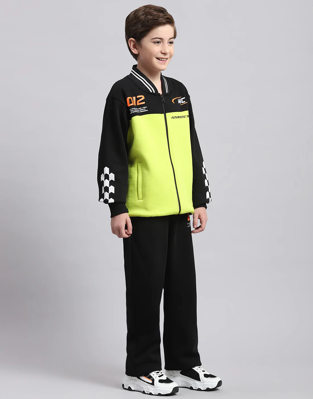 Boys Green Printed Stand Collar Full Sleeve Tracksuit - Image 4