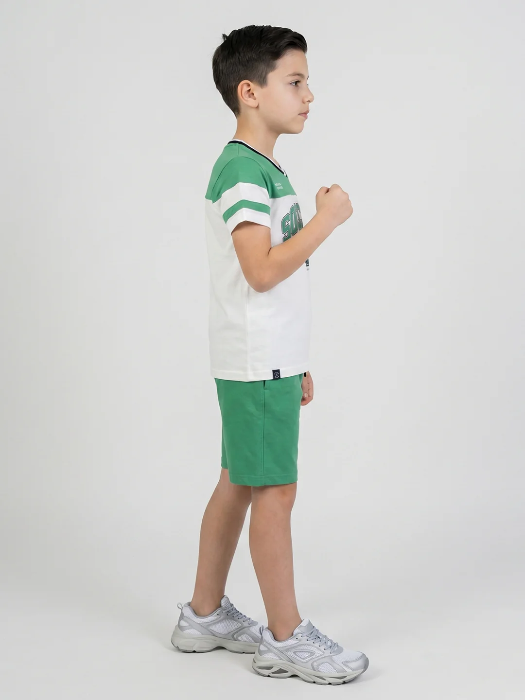 Boys Green Printed V Neck Half Sleeve Bermuda Set - Image 3