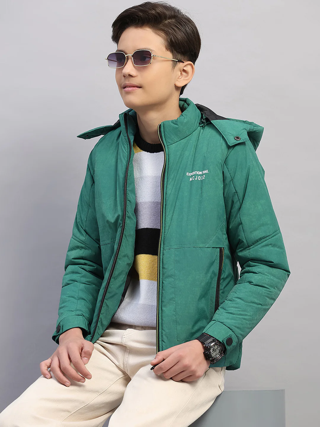 Boys Green Solid Hooded Full Sleeve Jacket - Image 6
