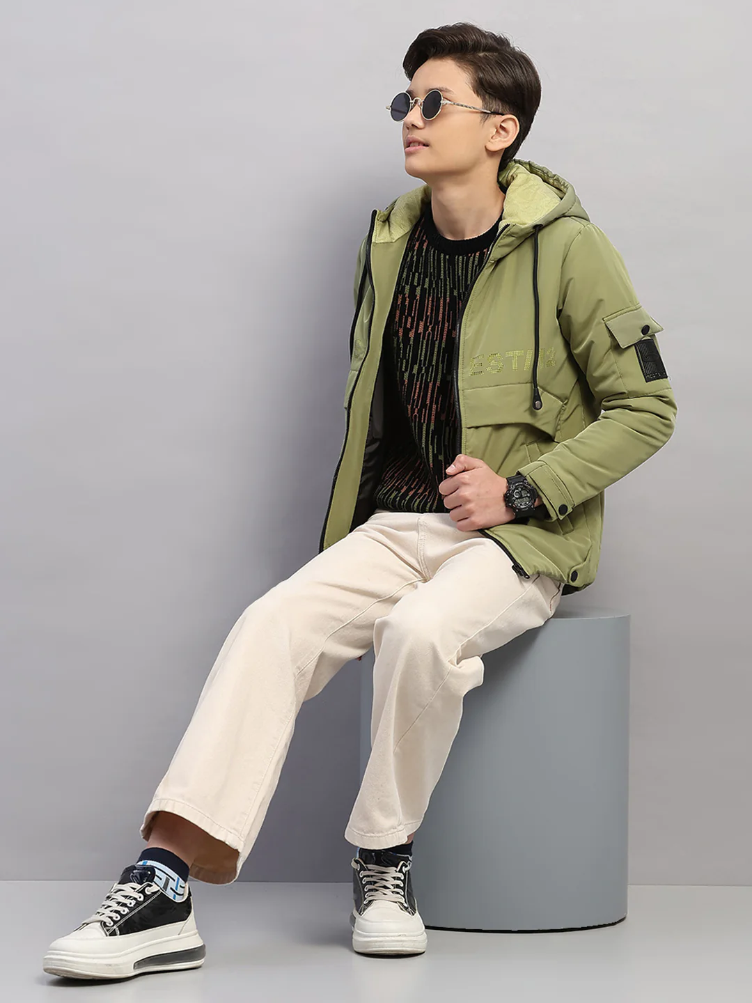Boys Green Solid Hooded Full Sleeve Jacket - Image 6