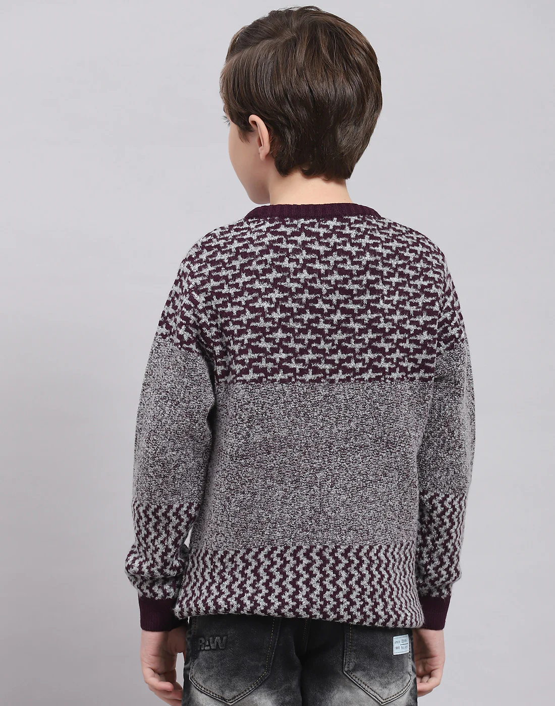 Boys Grey Self Design Round Neck Full Sleeve Sweater - Image 5