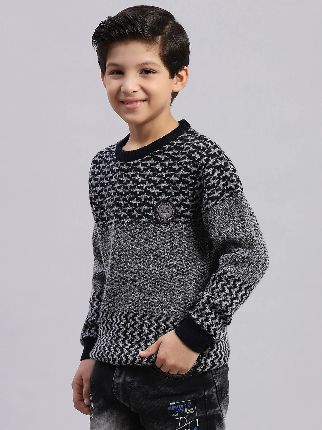 Boys Grey Self Design Round Neck Full Sleeve Sweater - Image 3
