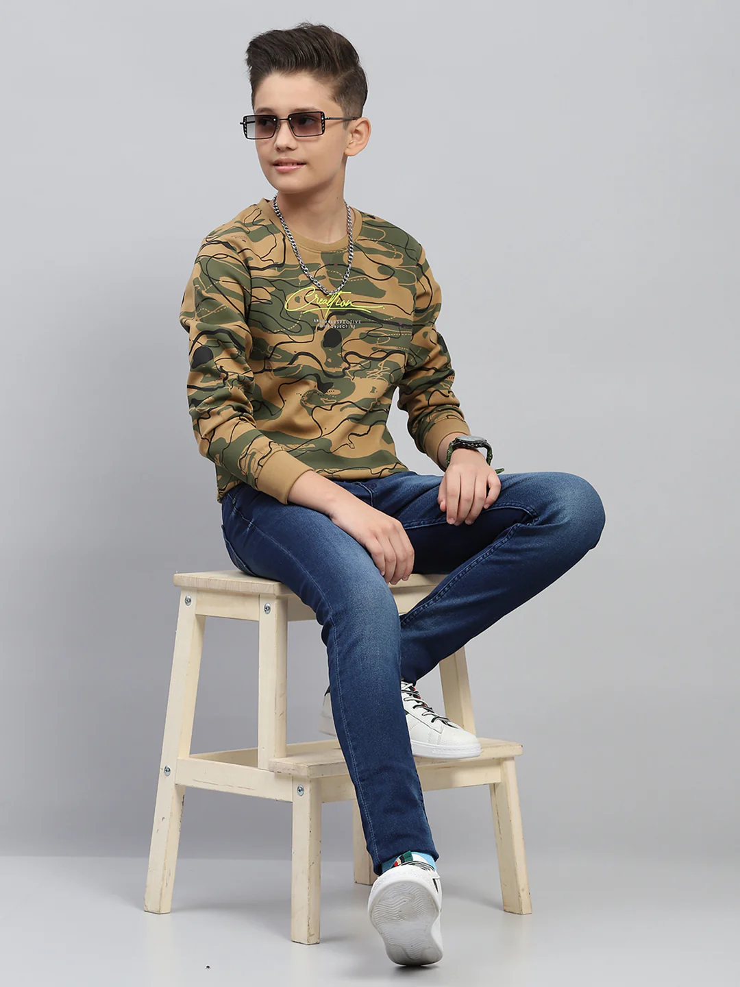 Boys Khaki Printed Round Neck Full Sleeve Sweatshirt - Image 2