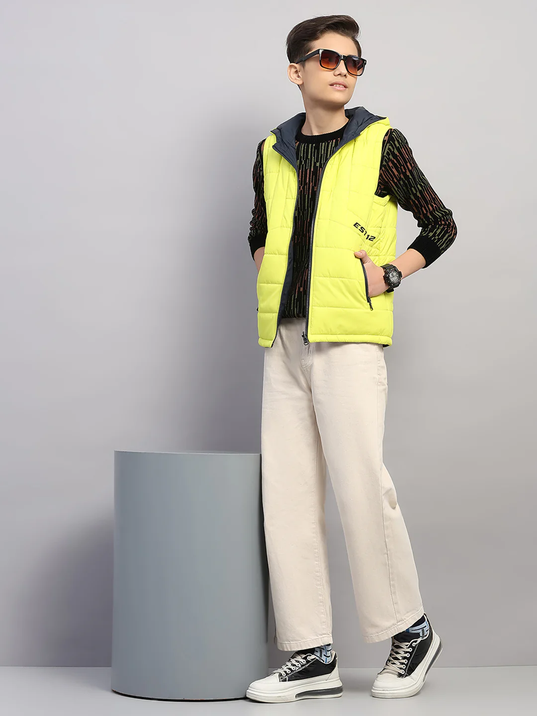 Boys Lime Green Printed Collar Sleeveless Reversible Jacket - Image 2