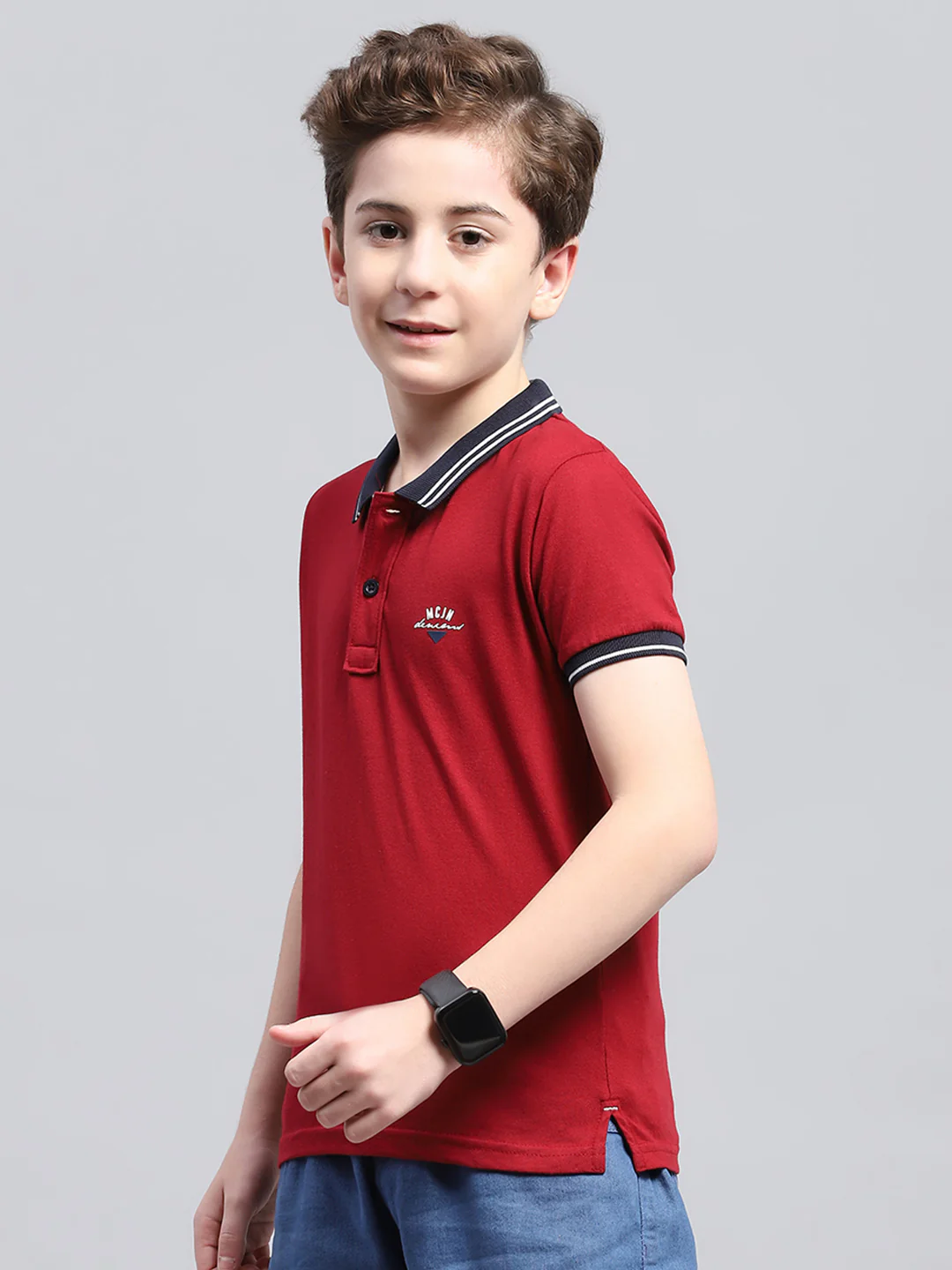 Boys Maroon Printed Collar Half Sleeve T-Shirt - Image 3