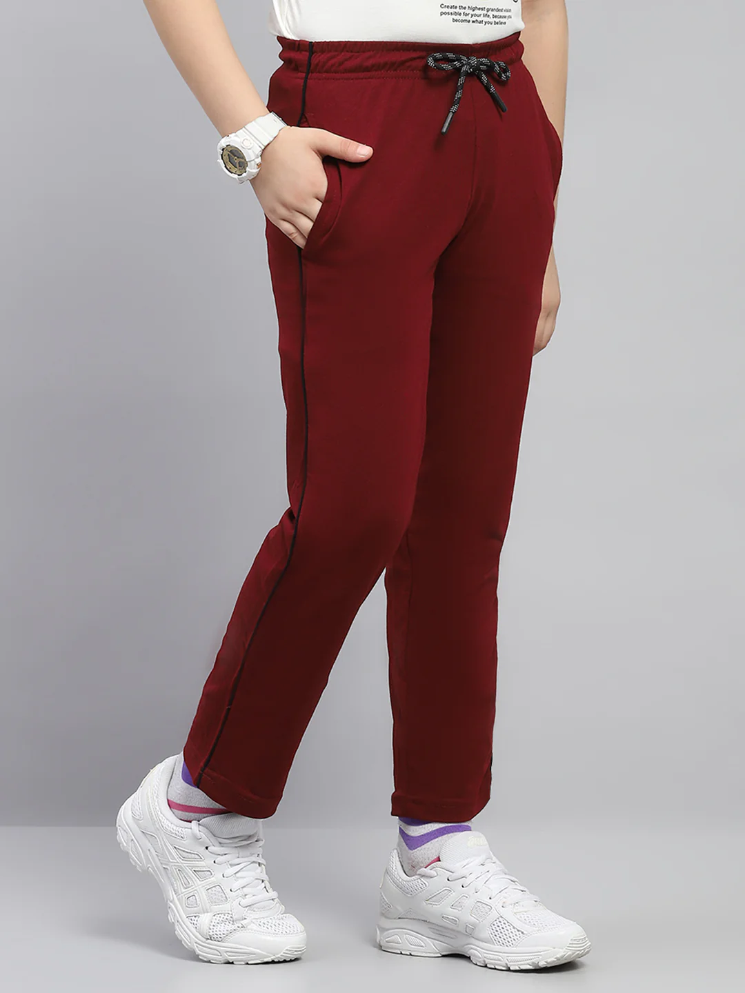 Boys Maroon Printed Regular Fit Lower - Image 4