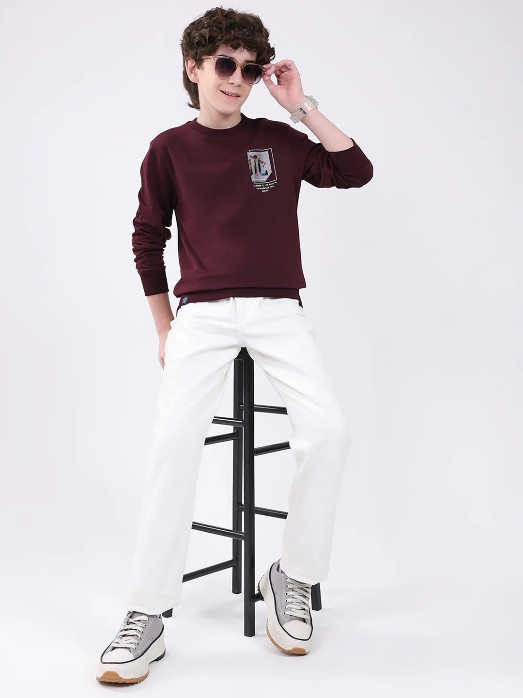 Boys Maroon Printed Round Neck Full Sleeve Winter T-Shirt - Image 2