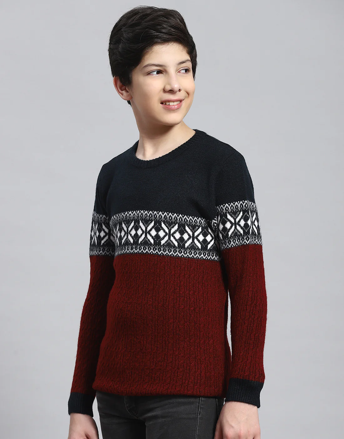 Boys Maroon Self Design Round Neck Full Sleeve Sweater - Image 3