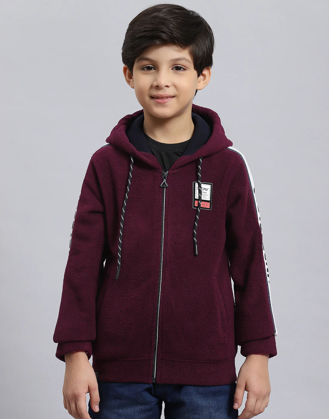 Boys Maroon Solid Hooded Full Sleeve Sweatshirt - Image 2