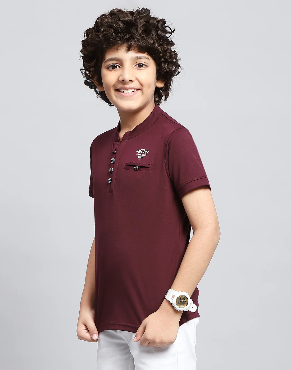 Boys Maroon Solid Mandarin Neck Half Sleeve T-Shirt - Image 3