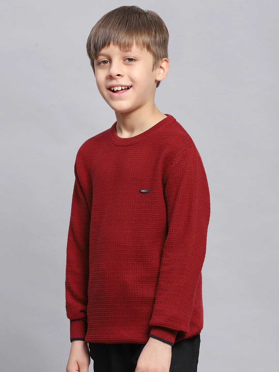 Boys Maroon Solid Round Neck Full Sleeve Sweater - Image 3