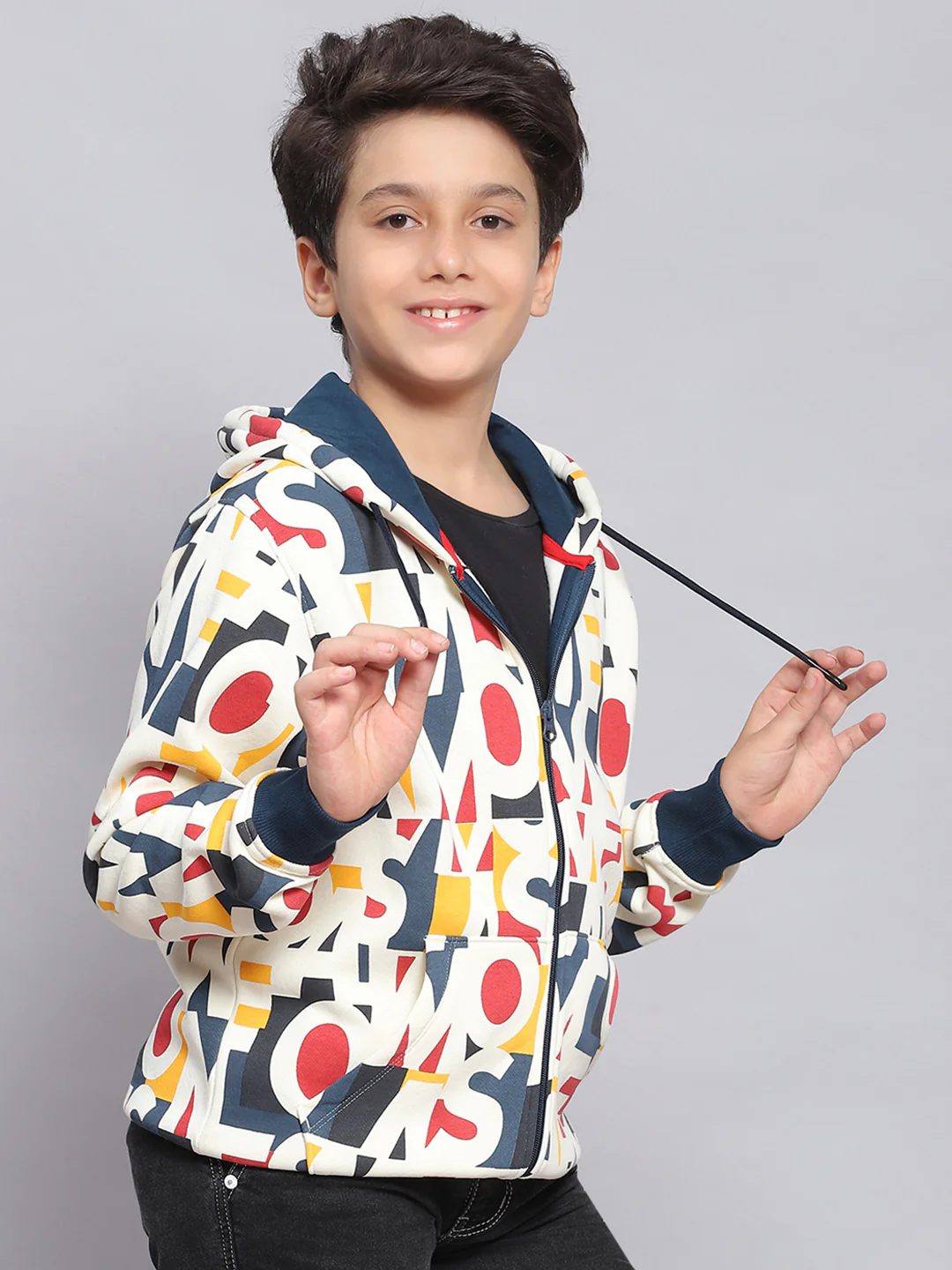 Boys Multicolor Printed Hooded Full Sleeve Sweatshirt - Image 4