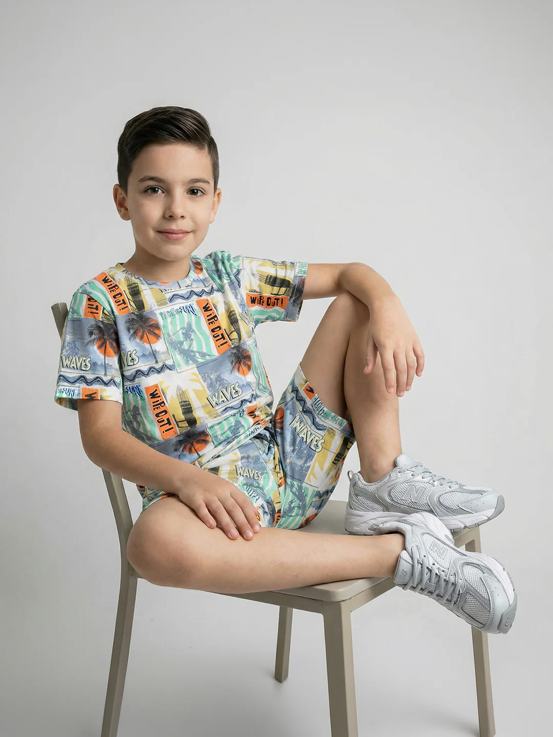 Boys Multicolor Printed Round Neck Half Sleeve Cords Set - Image 5
